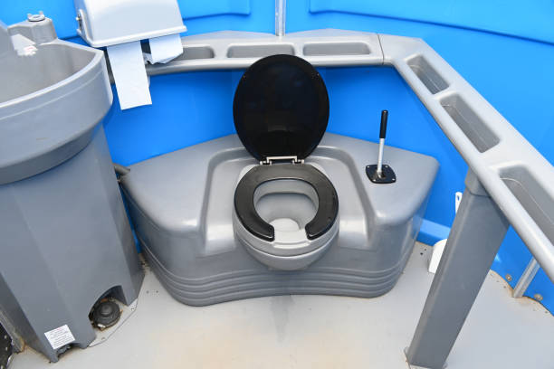Best Porta potty rental near me  in Blanchester, OH